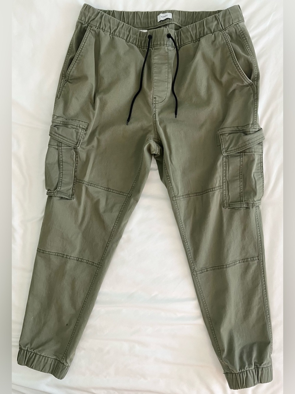 Old Navy Men's Olive Cargo Jogger Pants with Drawstring